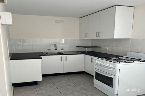 Property photo of 10/14 Normanby Street Windsor VIC 3181