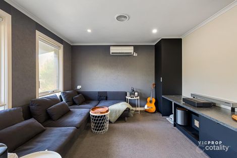 Property photo of 51 Parry Road Eltham North VIC 3095
