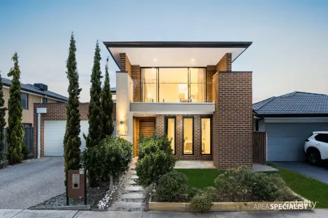 Property photo of 13 Coorabin Way Werribee VIC 3030