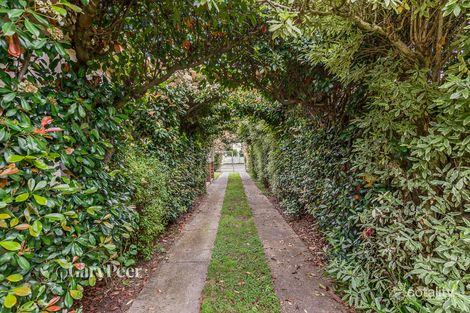 Property photo of 188 Neerim Road Carnegie VIC 3163