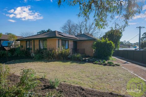 Property photo of 32 McKillop Circuit Kambah ACT 2902