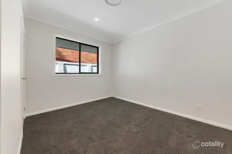 Property photo of 1/61A Solander Road Kings Langley NSW 2147