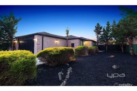 Property photo of 12 Kelly Avenue Burnside VIC 3023