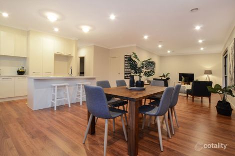 Property photo of 31 Fitzgerald Drive South Morang VIC 3752