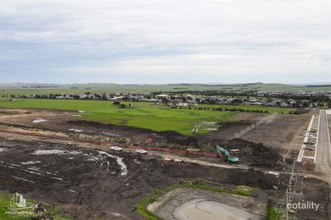 Property photo of 20 Platypus Chase Beveridge VIC 3753