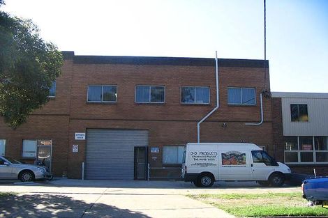 17 Ford St, Greenacre, NSW 2190