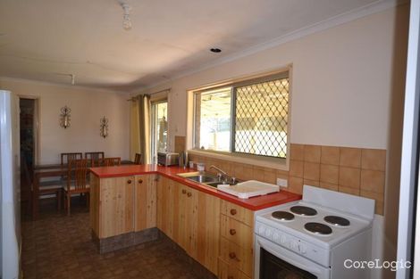 Property photo of 37 Wine Drive Wilsonton Heights QLD 4350