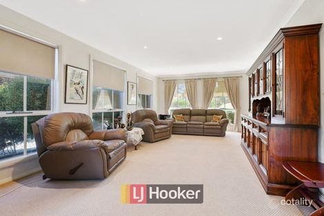 Property photo of 3 The Springs Close Narre Warren South VIC 3805