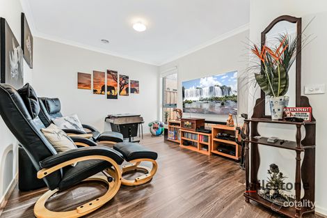 Property photo of 5 Barcelona Avenue Clyde North VIC 3978