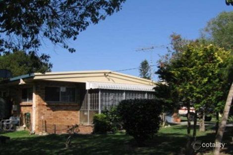 Property photo of 2 Drake Street Golden Beach QLD 4551