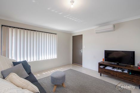 Property photo of 4/6 Strelitzia Avenue Forrestfield WA 6058