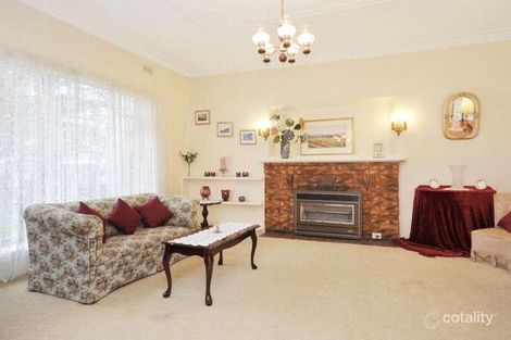 Property photo of 4 Jolie Grove Box Hill VIC 3128