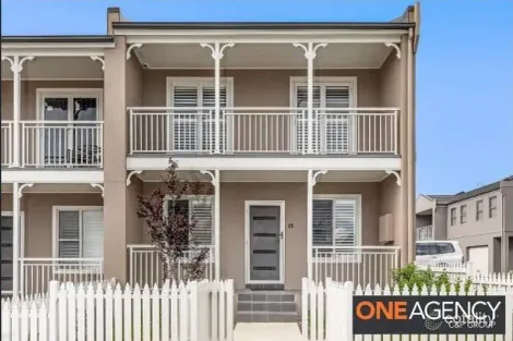 6/2 Wire Lane, Camden South, NSW 2570