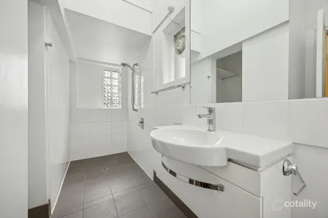 Property photo of 1/19A Dickens Street Elwood VIC 3184