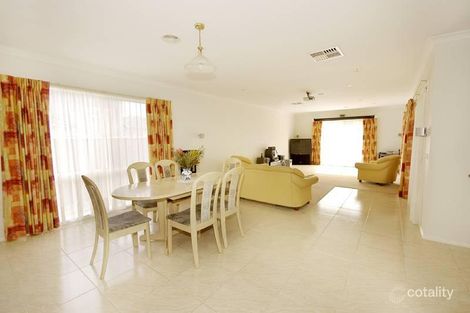 Property photo of 13 Wetherby Court Hillside VIC 3037