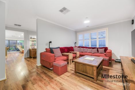 Property photo of 7 Deoro Parade Clyde North VIC 3978