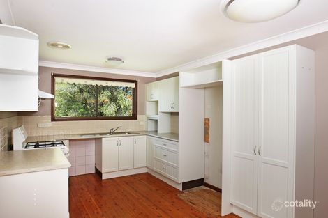 Property photo of 27 Monk Crescent Bomaderry NSW 2541