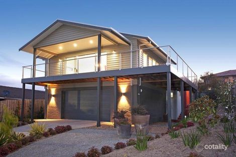3 Chancellor Pl, Highton, VIC 3216