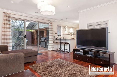 Property photo of 31 Hartsmere Drive Berwick VIC 3806