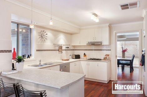Property photo of 31 Hartsmere Drive Berwick VIC 3806