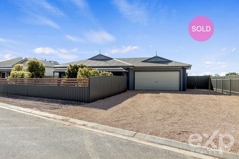 Property photo of 8 Hall Way Moonta Bay SA 5558