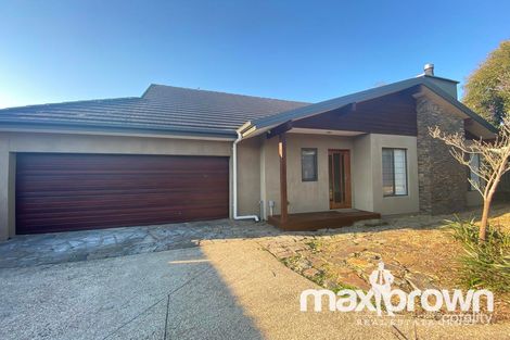 2/4 Neville St, Mooroolbark, VIC 3138