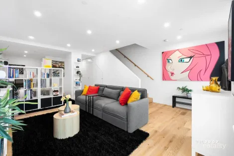 Property photo of 1/642 Doncaster Road Doncaster VIC 3108
