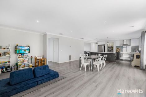 Property photo of 70 Silkwood Drive Warragul VIC 3820