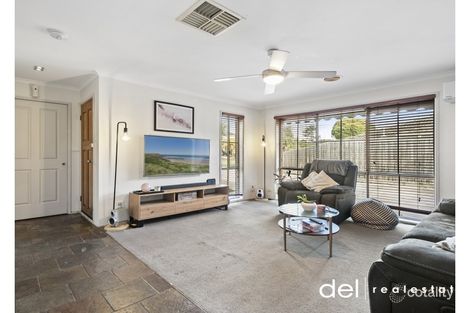 Property photo of 21 Carrington Crescent Carrum Downs VIC 3201