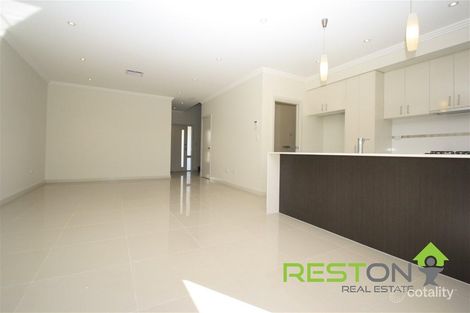 Property photo of 114 Lakeview Drive Cranebrook NSW 2749