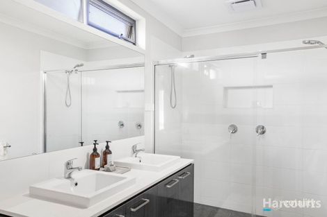 Property photo of 70 Silkwood Drive Warragul VIC 3820