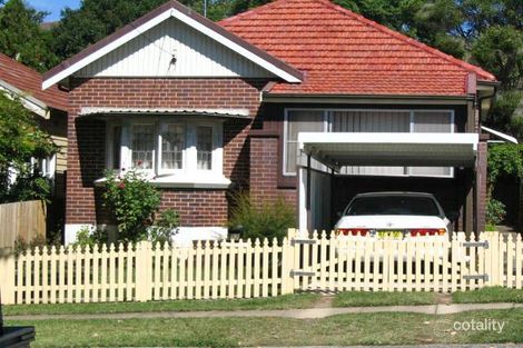 52 Surfers Pde, Freshwater, NSW 2096