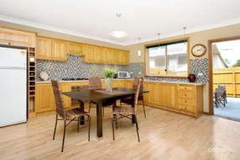Property photo of 3/139 Grimshaw Street Greensborough VIC 3088