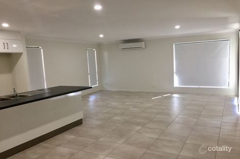 Property photo of 14 Trader Crescent Cannonvale QLD 4802