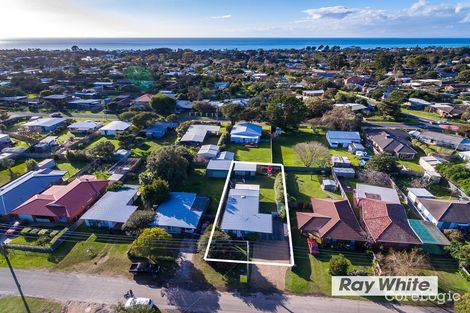 Property photo of 18 Meadow Avenue Rye VIC 3941