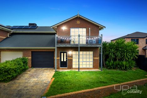 2/1 Grosvenor Ct, Harkness, VIC 3337