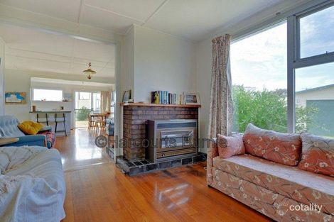 Property photo of 83 Irby Boulevard Sisters Beach TAS 7321