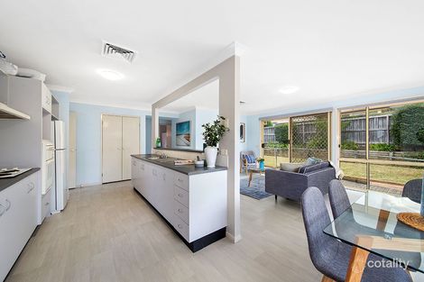 Property photo of 10 Blackthorn Circuit Menai NSW 2234