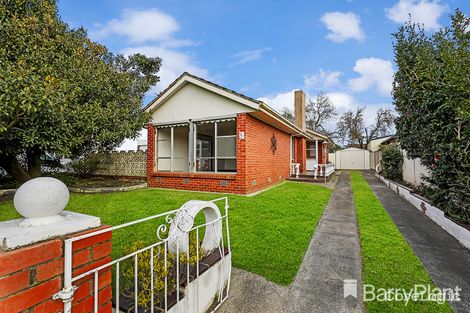 Property photo of 8 Lindsay Street Frankston North VIC 3200
