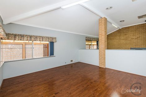 Property photo of 10 Maroona Place Greenfields WA 6210