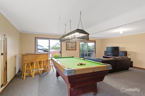 Property photo of 18 Boonderabbi Way Cowes VIC 3922