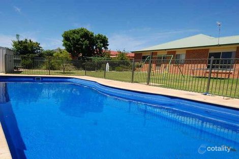 Property photo of 23 Hargrave Avenue Lloyd NSW 2650