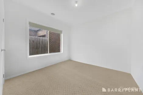 Property photo of 16 Freshwater Way South Morang VIC 3752