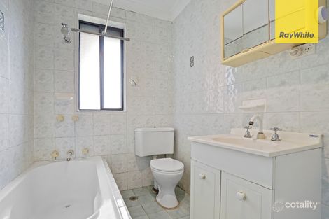 Property photo of 22 Tahiti Avenue Lethbridge Park NSW 2770