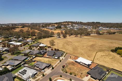 Property photo of 77 Newenham Parade Mount Barker SA 5251