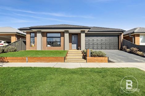 16 Cassinia Ct, Canadian, VIC 3350