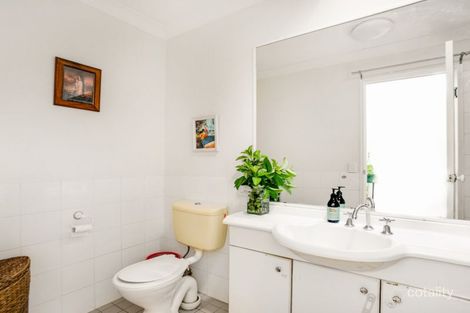 Property photo of 8/283 Nineteenth Avenue Elanora QLD 4221