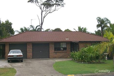 16 Stephenson St, Labrador, QLD 4215