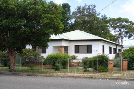 8 Mcmasters Rd, Woy Woy, NSW 2256