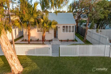 21 Hubert St, South Townsville, QLD 4810